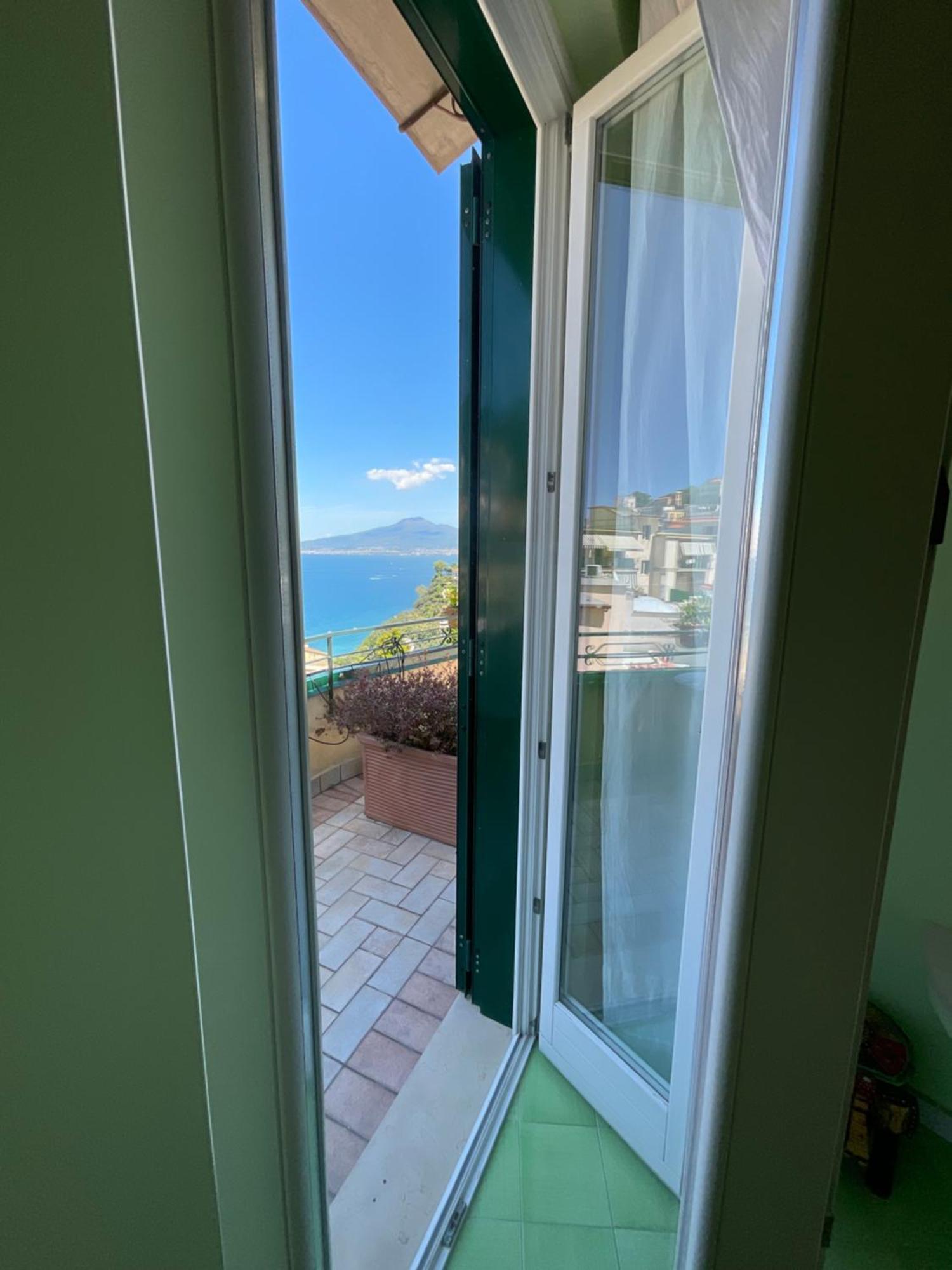 Vesuvio View Bed and Breakfast Vico Equense Exteriör bild