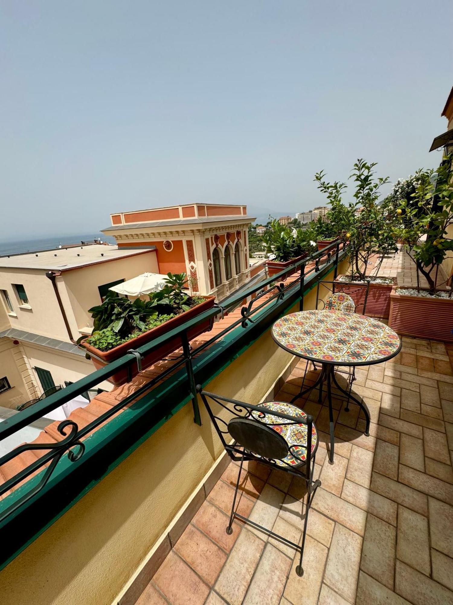 Vesuvio View Bed and Breakfast Vico Equense Exteriör bild